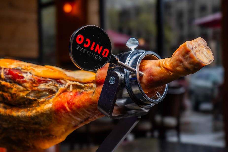 Montaraz Unico Jamón Ibérico